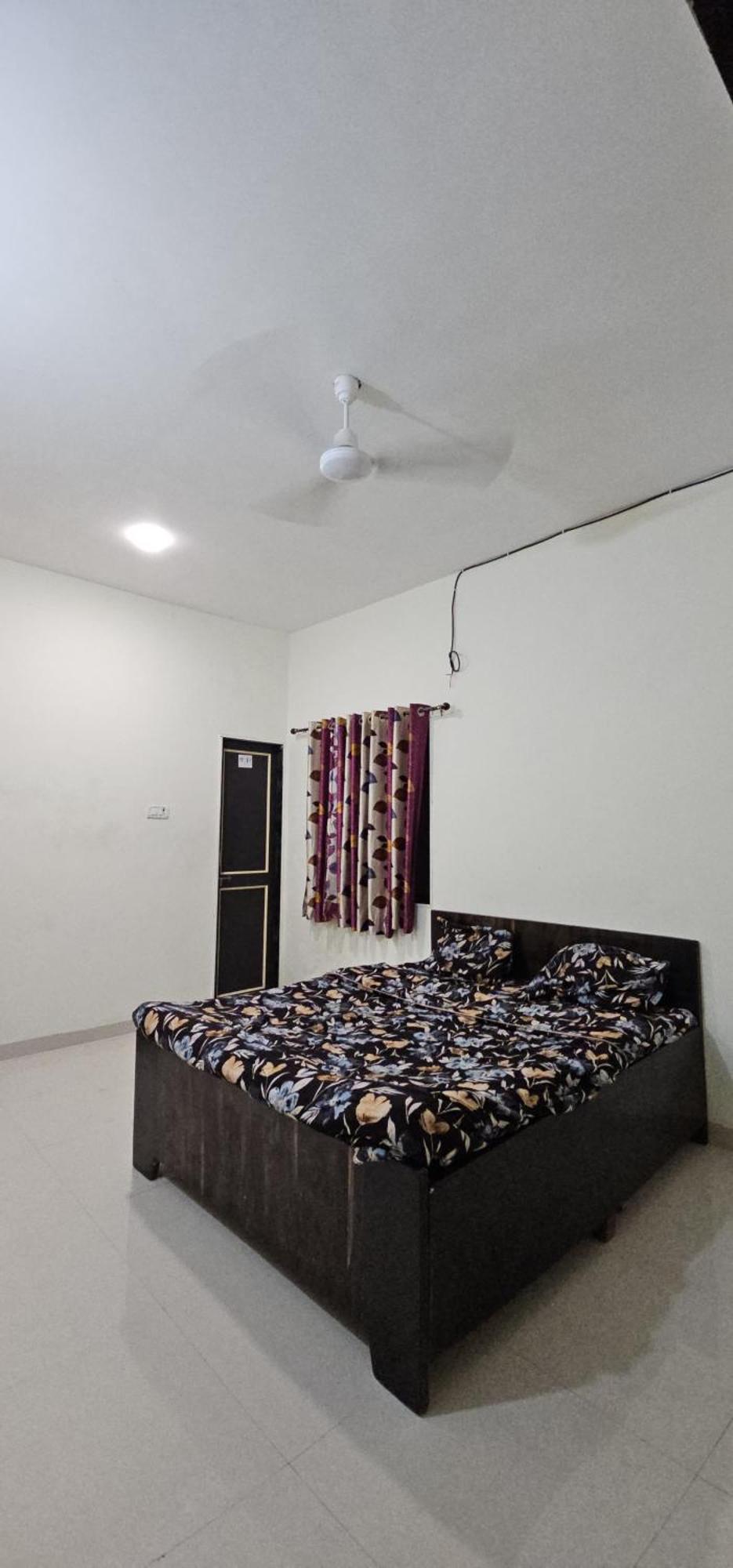 Blue Bell Homestay Lonavla Exterior foto